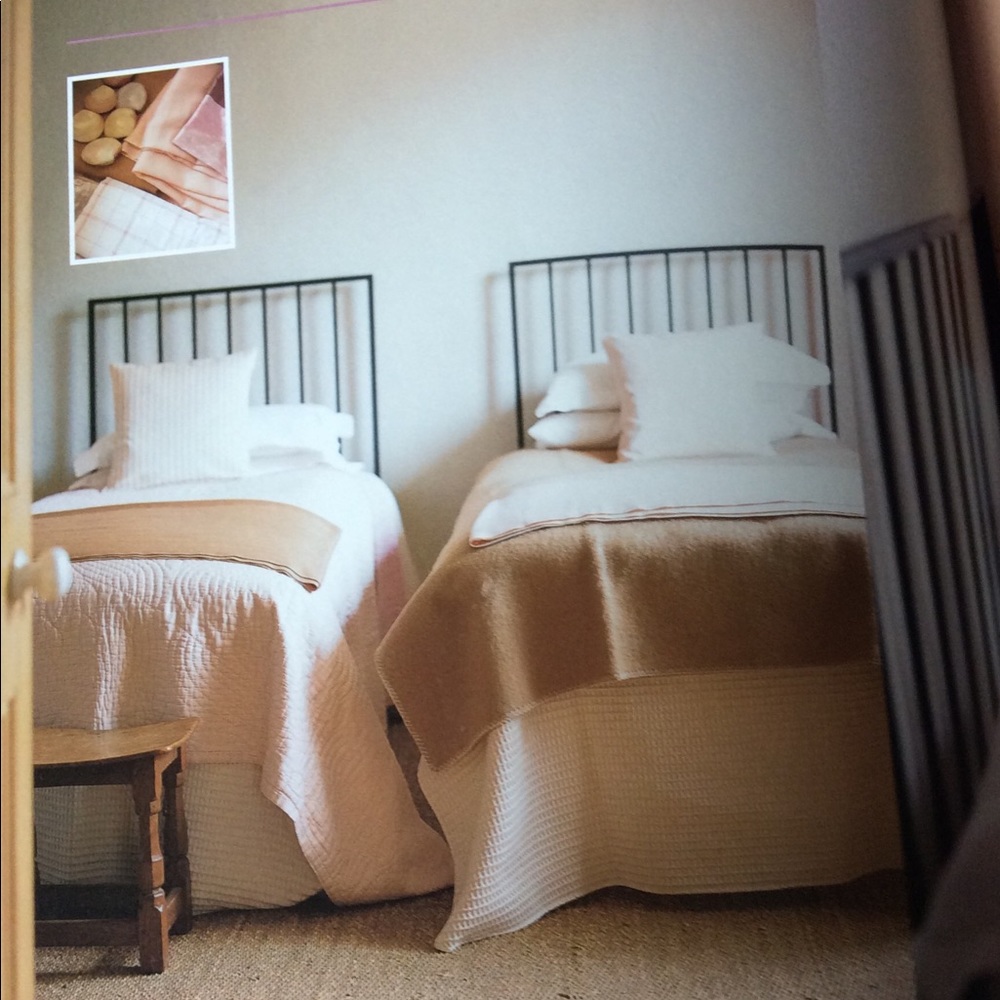 “Color “ decorating book - Picture 4 of 7